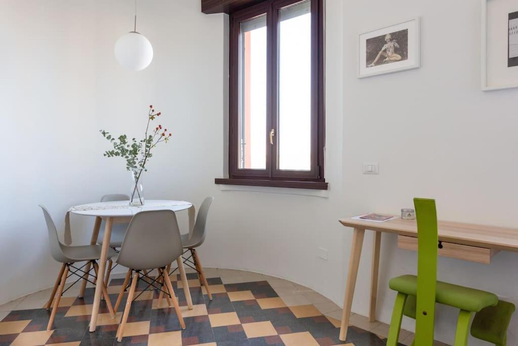 Big Bright Cozy Studio Apartment In Nolo Near Mm1 Milaan Buitenkant foto